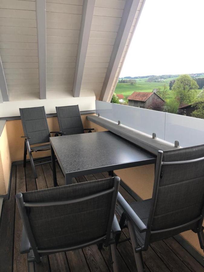 Leutkirch im AllgäuAlpenblickアパートメント エクステリア 写真